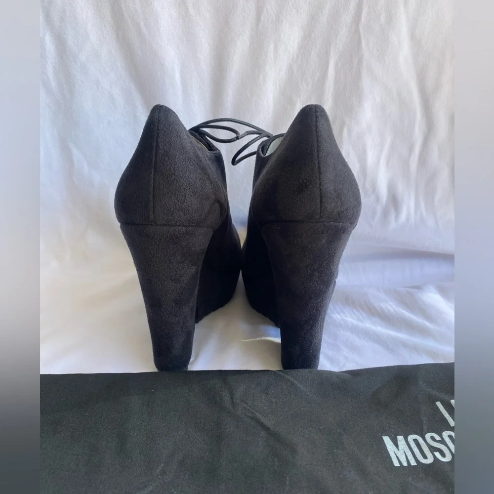 Love Moschino brand new